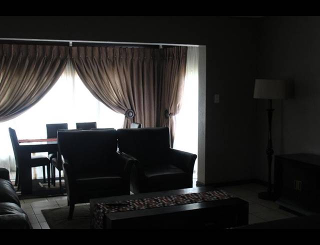 3 BEDROOM HOUSE FOR SALE IN ERAND GARDENS